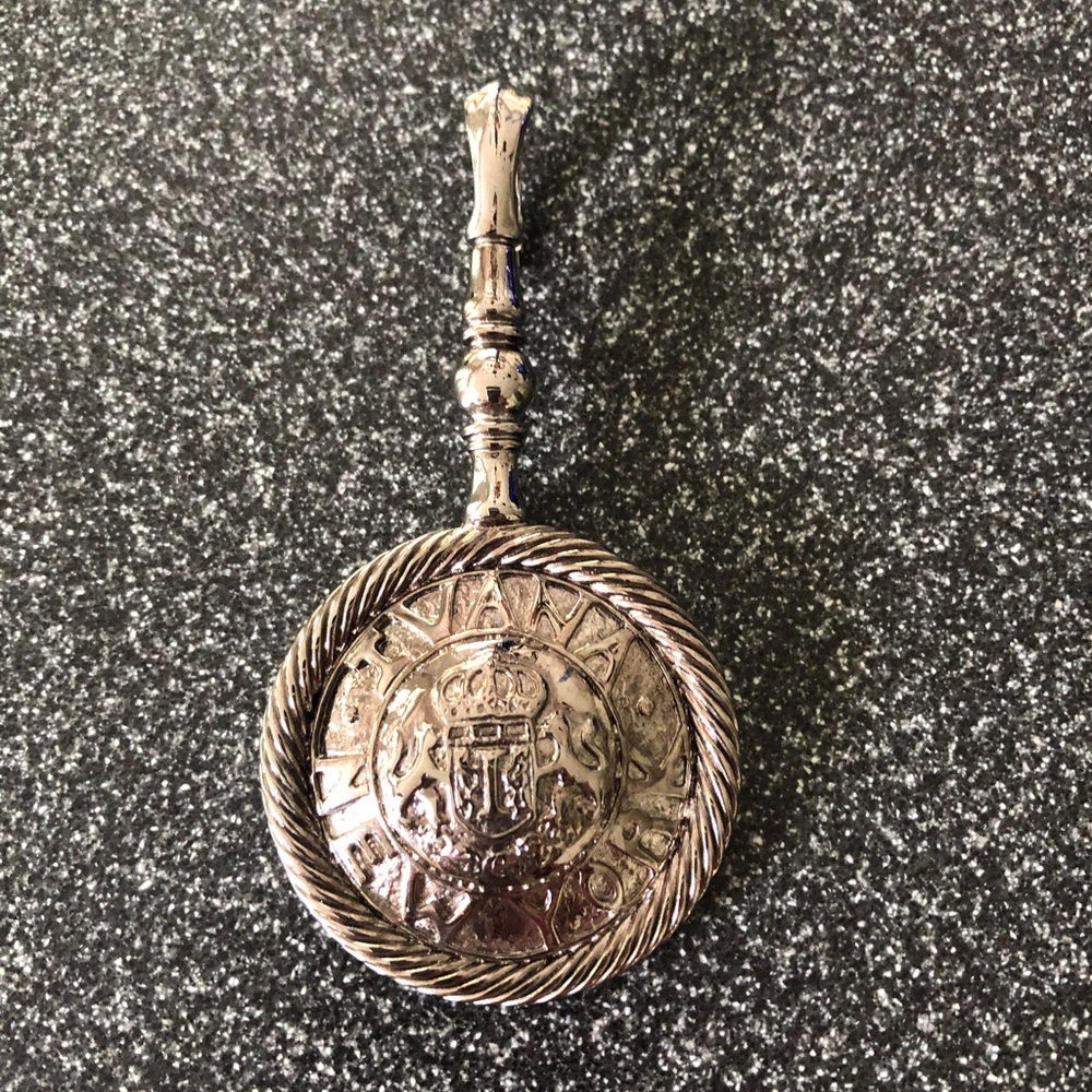 Ivana New York two sided pendant